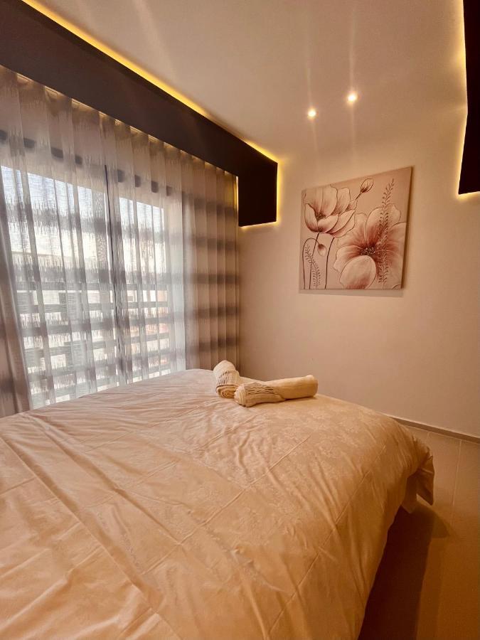 Appartement Moderne Au Decor Raffine Kenitra Exterior photo